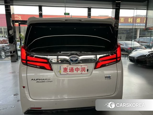 Toyota Elfa 2021 Белый из Китая, фото 6