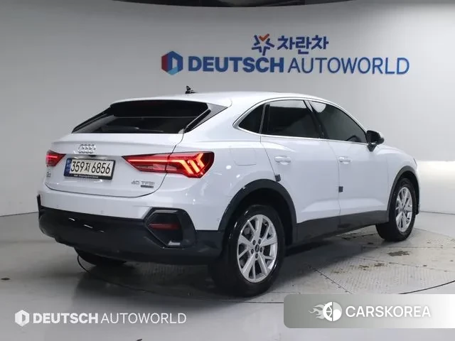Audi Q3 (F3) 2023 Белый из Кореи, фото 2