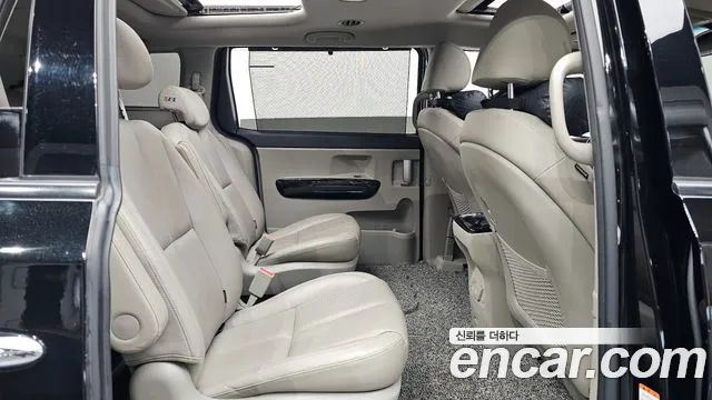 Kia The New Carnival id 2762250 из Кореи 12