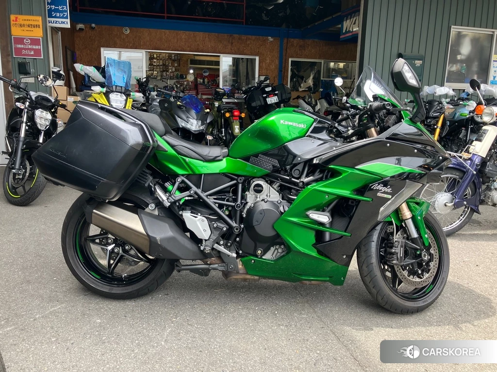 Проданный Kawasaki NINJA H2 SX SE 2018 из Японии
