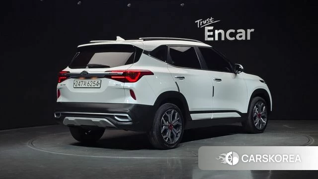 Kia Seltos id 4250987 из Кореи 12