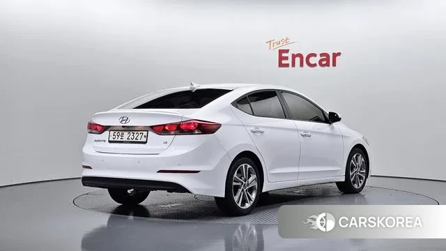 Hyundai Avante AD id 3024611 из Кореи 12