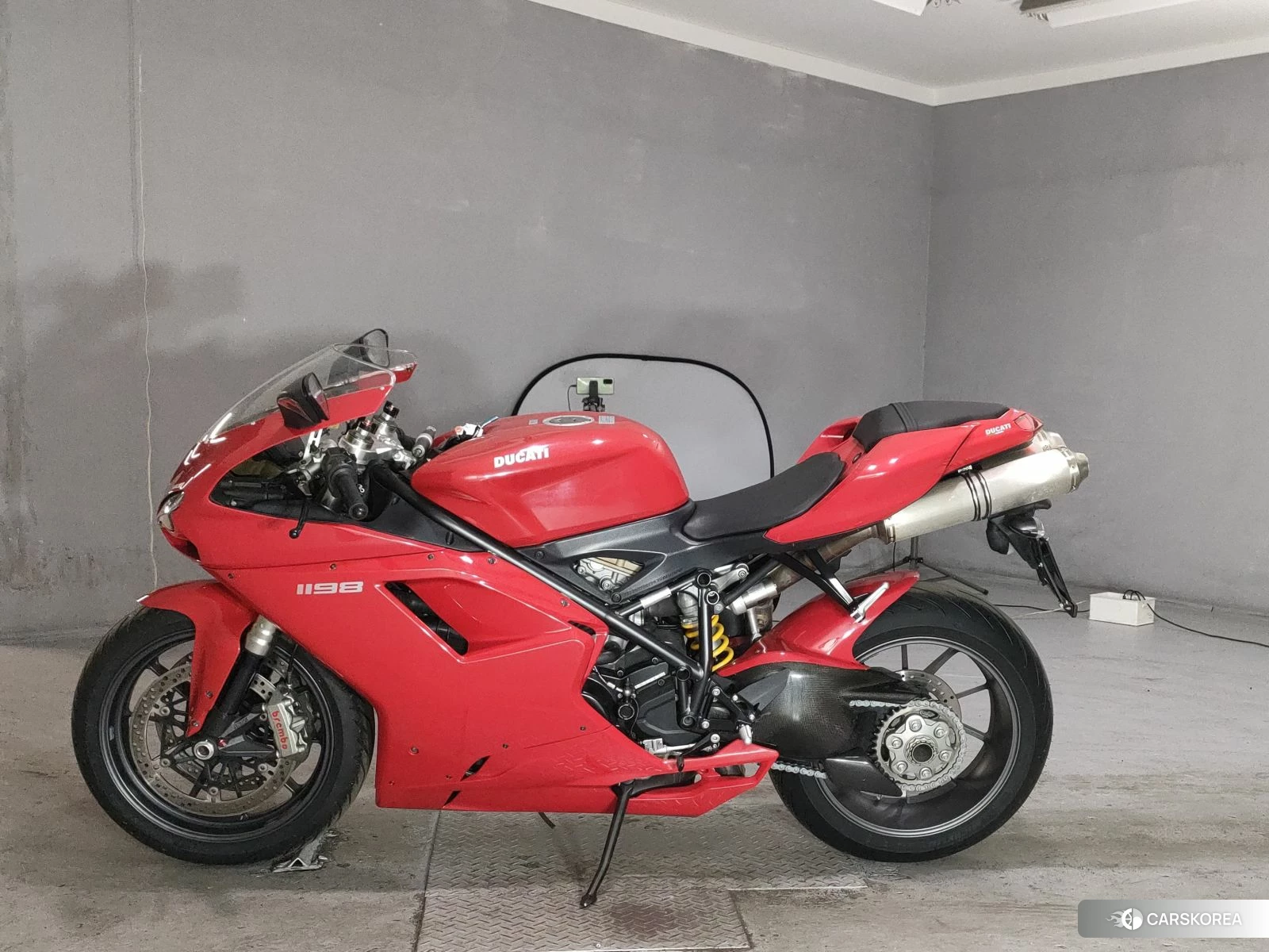 Проданный Ducati 1198 2011 из Японии