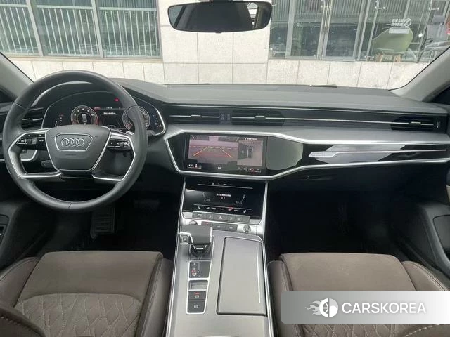 Audi A7L id 4278642 из Китая 9