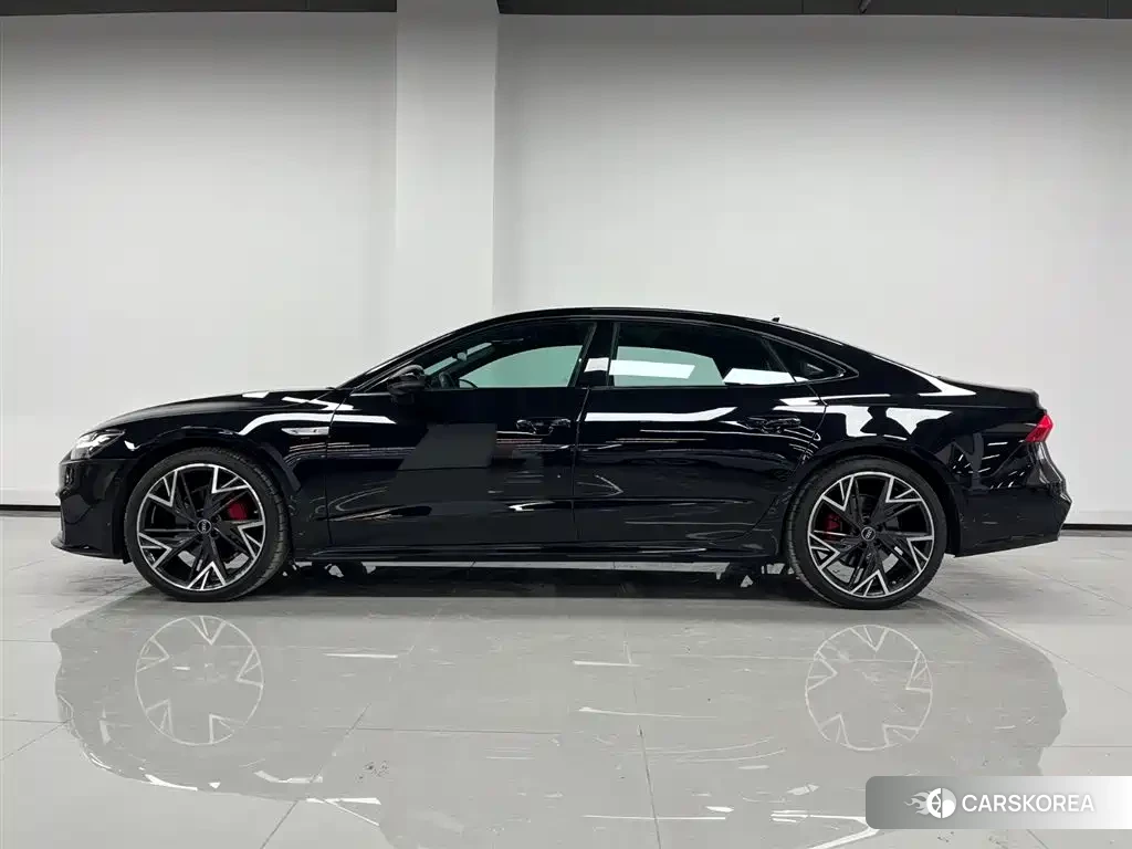 Audi A7L id 4622463 из Китая 9