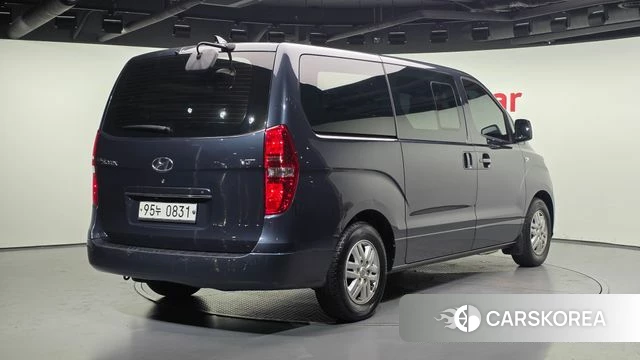 Hyundai The New Grand Starex id 4417190 из Кореи 12