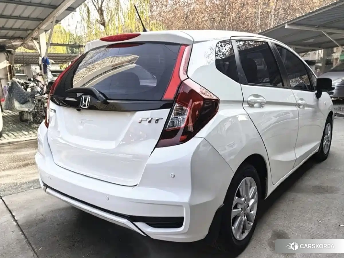 Honda Fit id 4548099 из Китая 8