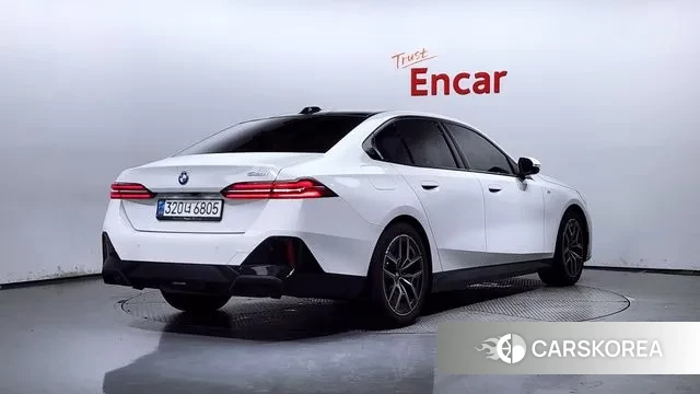 BMW 5 Series (G60) id 3036368 из Кореи 12