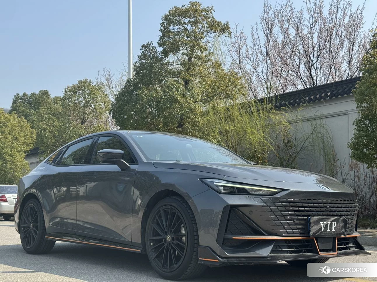 Chang'an UNI-V 2022 Темно-серый из Китая, фото 4