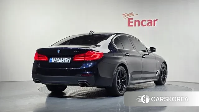 BMW 5 Series (G30) id 3484848 из Кореи 12