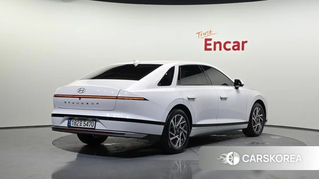 Hyundai Grandeur Hybrid (GN7) id 4515705 из Кореи 12