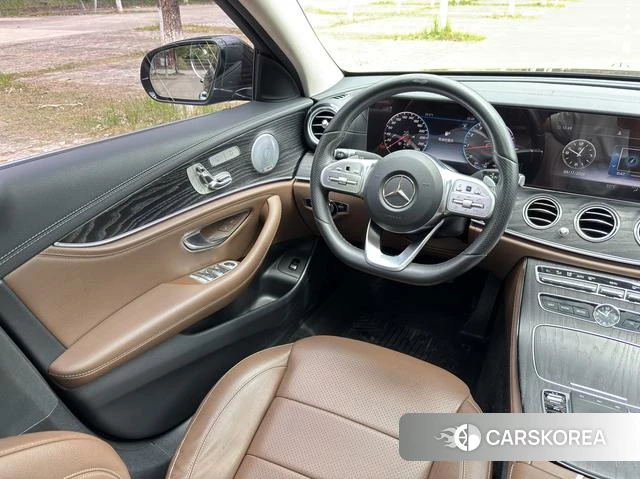 Mercedes-Benz E-class id 3968852 из Китая 12