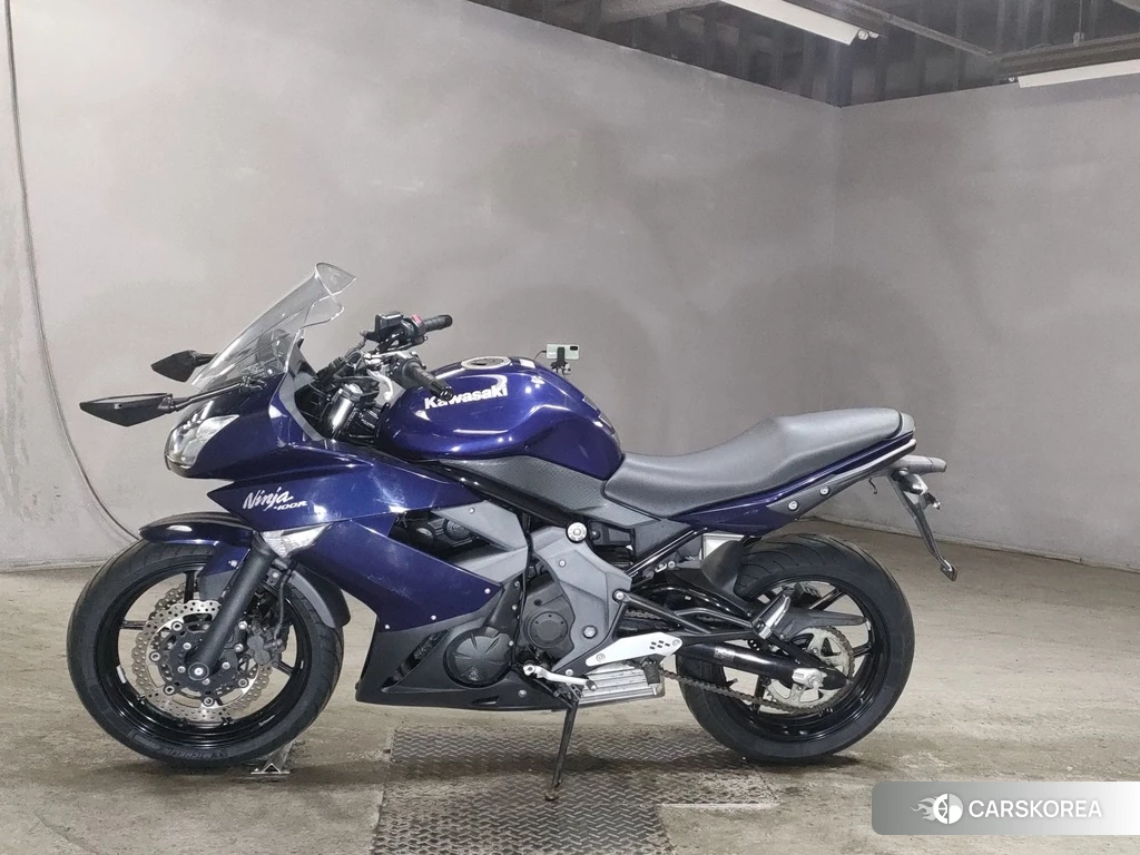 Проданный Kawasaki NINJA 400R 2012 из Японии