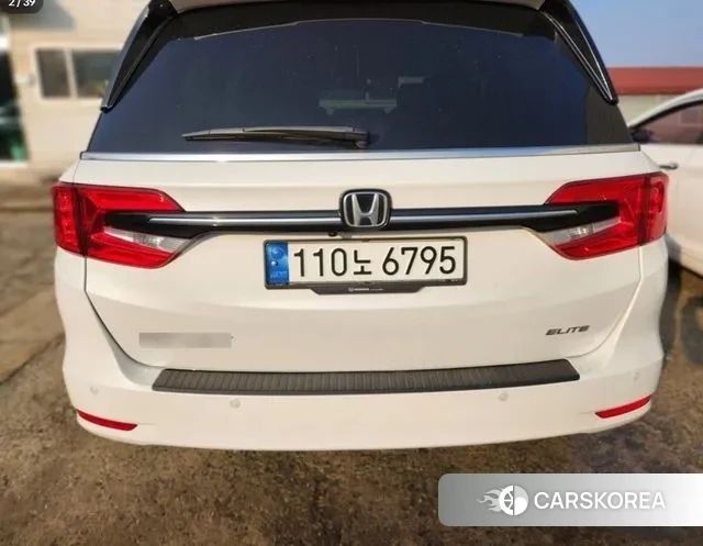 Honda Odyssey 2022 Белый из Кореи, фото 2