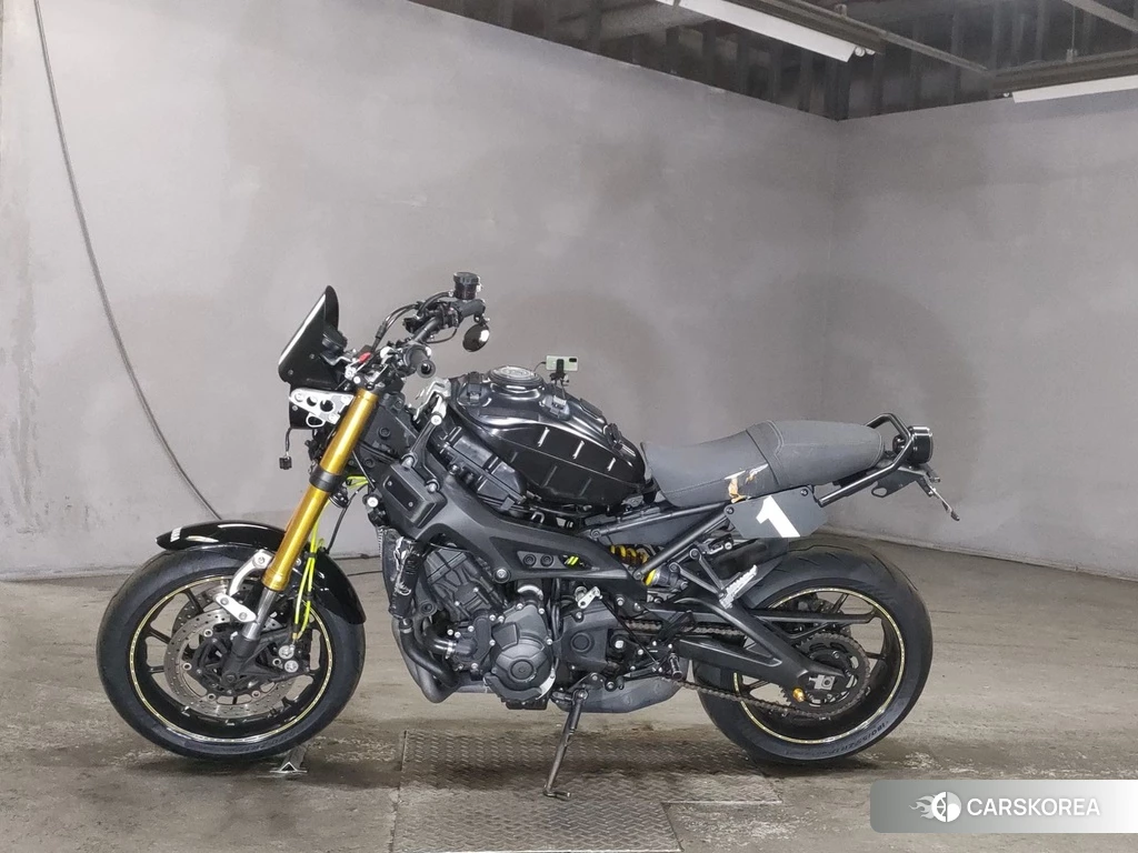 Проданный Yamaha XSR900 2016 из Японии, фото 2