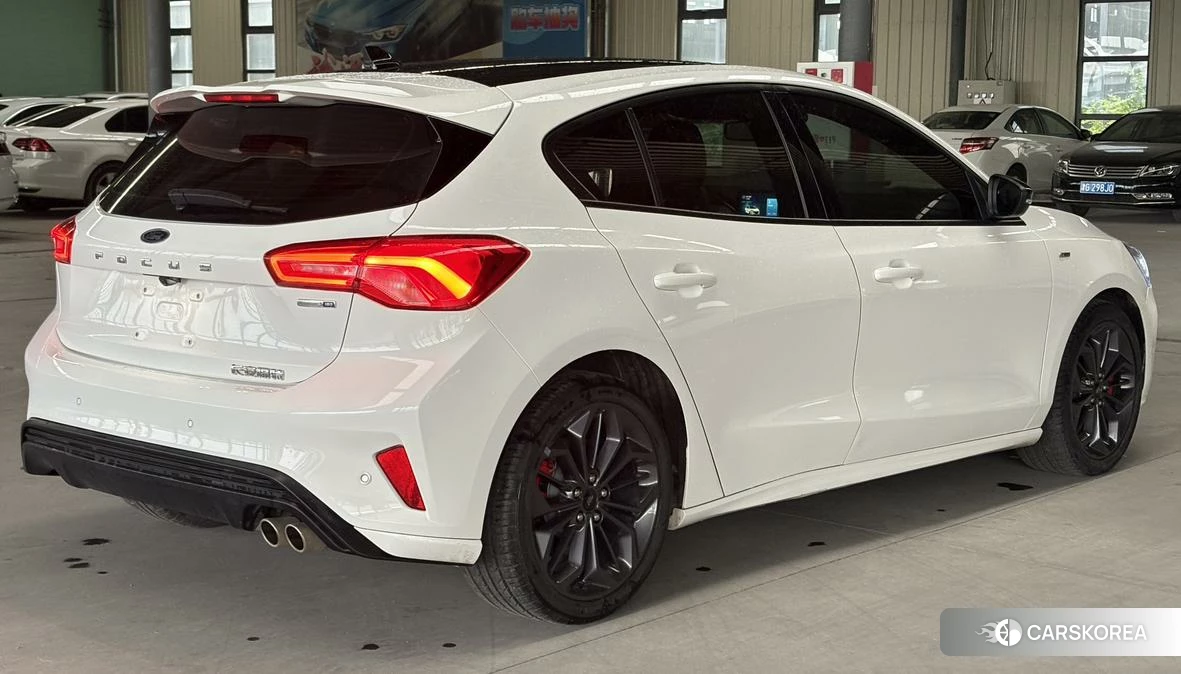 Ford Fox 2022 Белый из Китая, фото 2