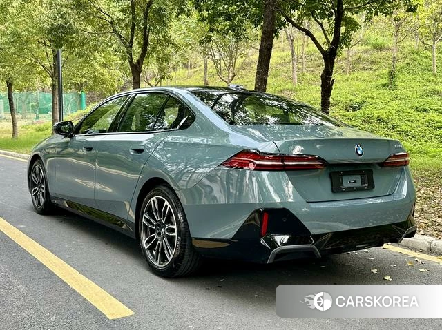BMW 5 series (imported) id 3909106 из Китая 12