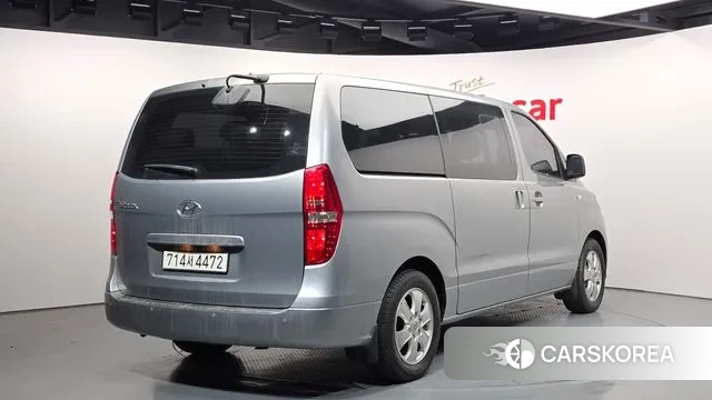 Hyundai The New Grand Starex id 3703003 из Кореи 12