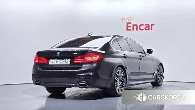 BMW 5 Series (G30) id 3748106 из Кореи 12