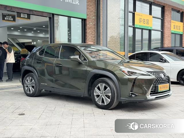Lexus UX EV id 4274694 из Китая 12