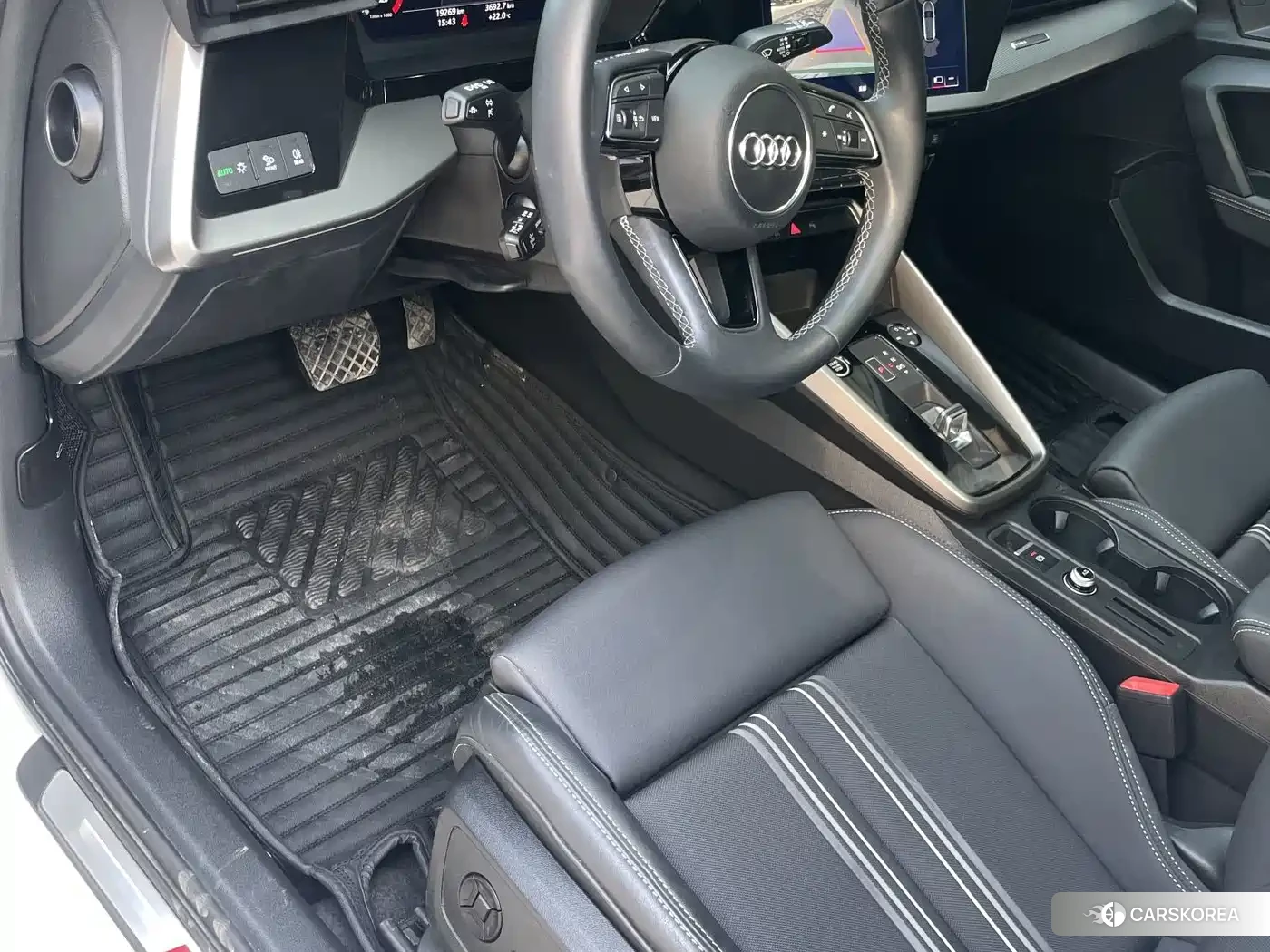 Audi A3 id 4644697 из Китая 12