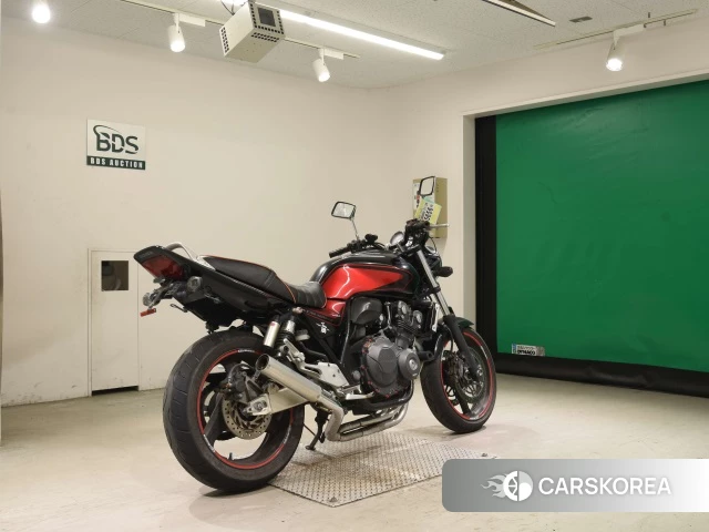 Проданный Honda CB400SF 2010 из Японии, фото 2