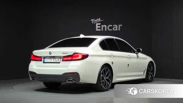 BMW 5 Series (G30) id 4675816 из Кореи 12