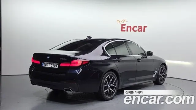 BMW 5 Series (G30) id 2863854 из Кореи 12