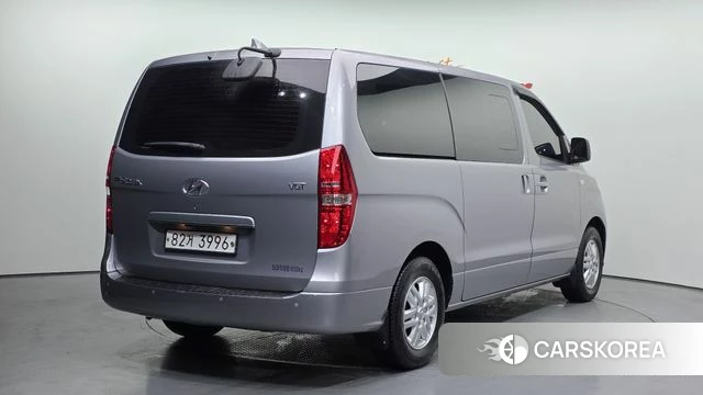 Hyundai The New Grand Starex id 4356722 из Кореи 12