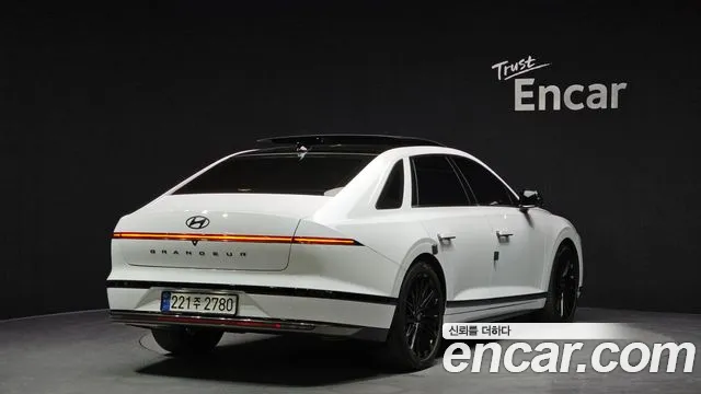 Hyundai Grandeur (GN7) id 2698092 из Кореи 12