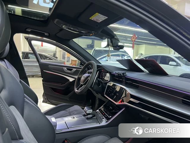 Audi A6L id 4313505 из Китая 12
