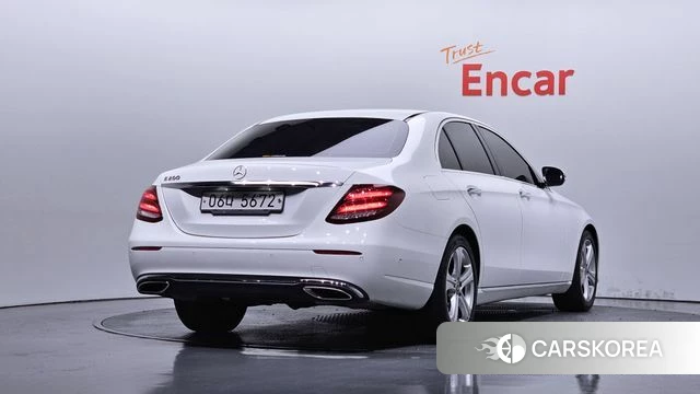 Mercedes-Benz E-Class W213 id 4596390 из Кореи 12
