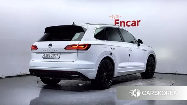 Volkswagen Touareg 3rd generation id 3033715 из Кореи 12