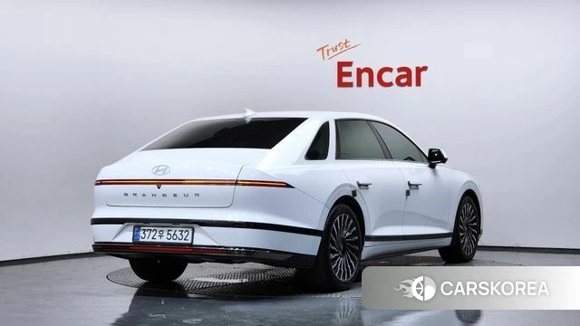 Hyundai Grandeur Hybrid (GN7) id 4488028 из Кореи 12