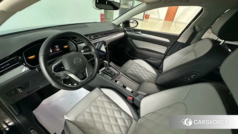Volkswagen Magotan id 4504674 из Китая 9