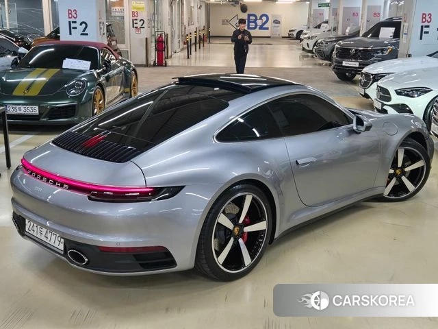 Porsche 911(992) id 3885692 из Кореи 12