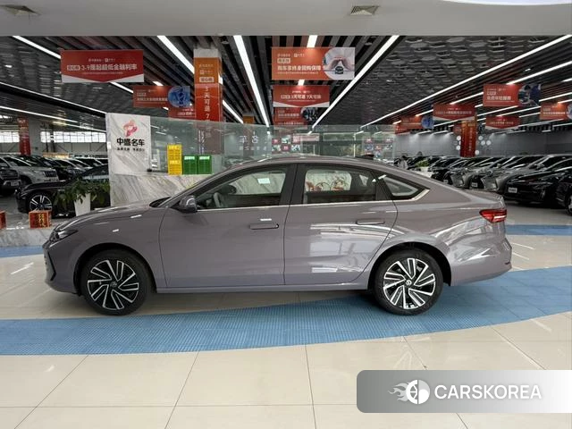 Volkswagen Lavida id 4353231 из Китая 12