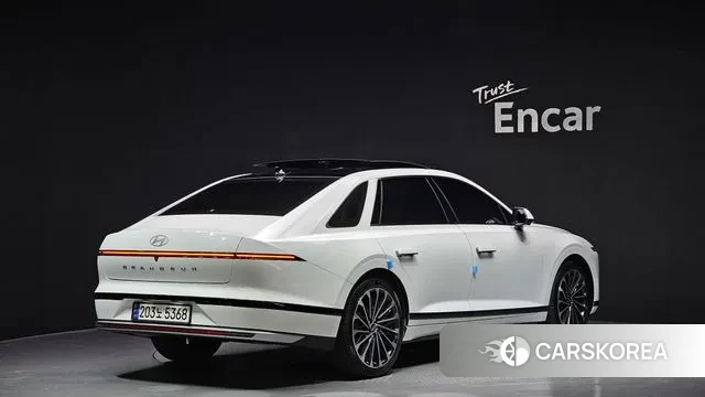 Hyundai Grandeur (GN7) id 3278772 из Кореи 12