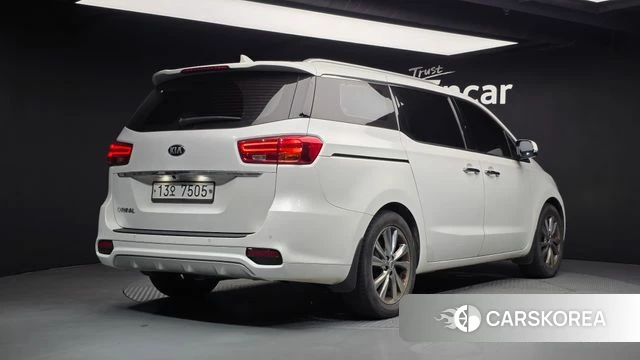 Kia The New Carnival id 4765474 из Кореи 12