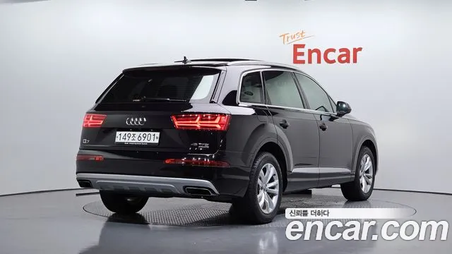 Audi Q7 (4M) id 2844629 из Кореи 12