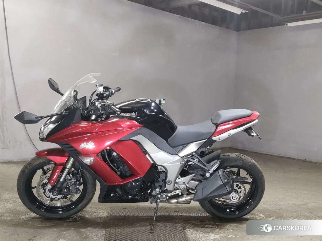 Проданный Kawasaki NINJA 1000 2011 из Японии, фото 2