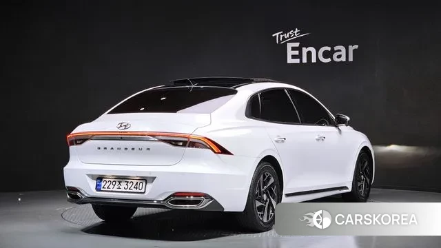 Hyundai The New Grandeur IG Hybrid id 3281387 из Кореи 12