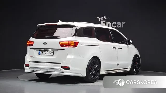 Kia The New Carnival id 3748595 из Кореи 12