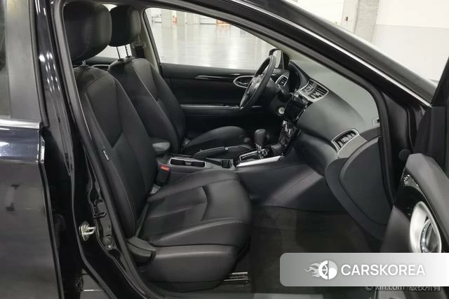 Nissan Xuan Yi id 4297863 из Китая 12