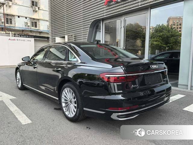 Audi A8 2025 Черный из Китая, фото 5
