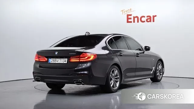 BMW 5 Series (G30) id 3161126 из Кореи 12