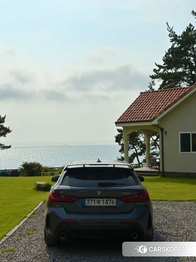 BMW 1 Series (F40) 2021 Серый из Кореи, фото 2