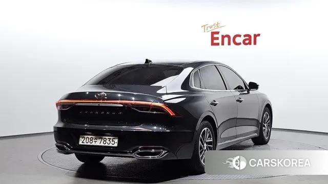 Hyundai The New Grandeur IG id 3290924 из Кореи 12