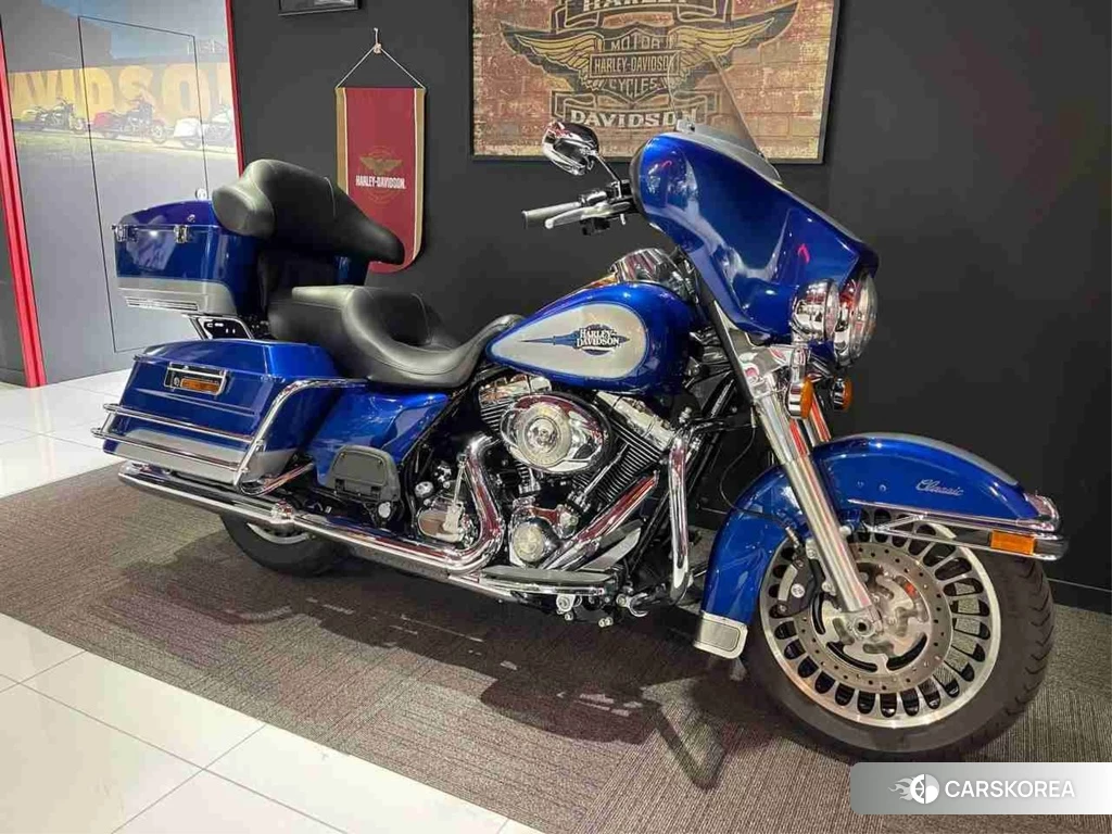 Проданный Harley-Davidson Electra Glide FLHTC1580 2010 из Японии