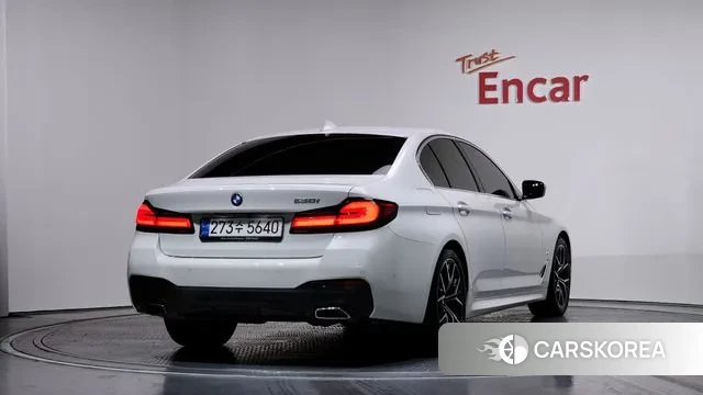 BMW 5 Series (G30) id 3508479 из Кореи 12